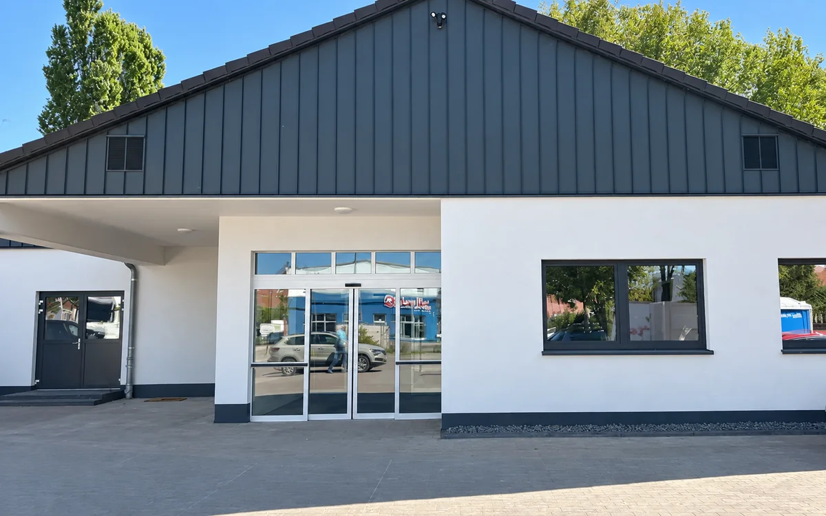 Fahrschule Lux in Uelzen, Celler Straße 3
